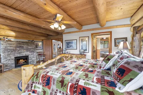 Bedroom - 2706 E Wild Rose Cir, Payson, AZ 85541 photo 3 of 7