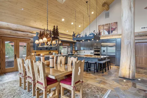 Dining - 2706 E Wild Rose Cir, Payson, AZ 85541 photo 2 of 2