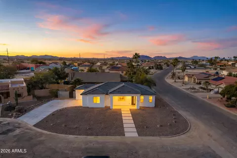 15940 S Glen Cir, Arizona City, AZ 85123