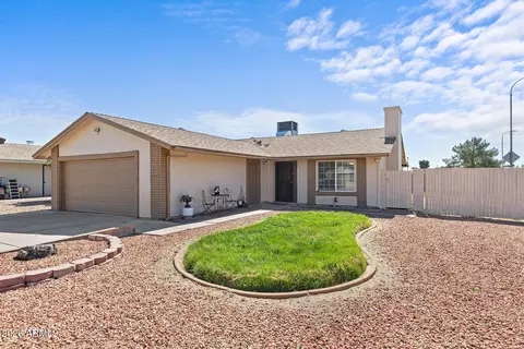 4955 W Golden Ln, Glendale, AZ 85302