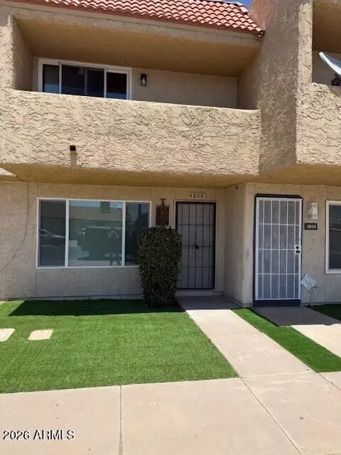 4806 W Rose Ln, Glendale, AZ 85301