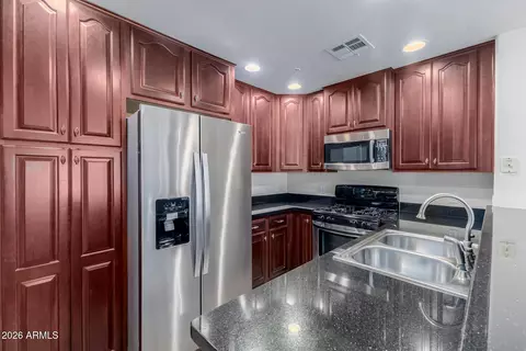5450 E Deer Valley Dr #3019, Phoenix, AZ 85054