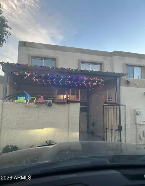 4425 E Riverside St, Phoenix, AZ 85040