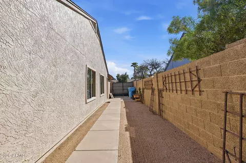 Exterior - 4302 E Acoma Dr, Phoenix, AZ 85032 photo 12 of 12