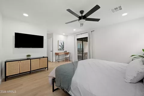 Bedroom - 9829 N 4th Ave, Phoenix, AZ 85021 photo 3 of 6
