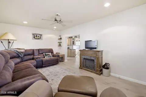 2218 Rodeo Rd, Overgaard, AZ 85933 photo 10