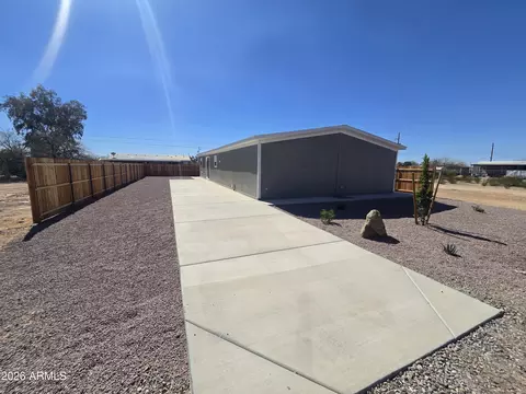 3175 W Madera Dr, Eloy, AZ 85131