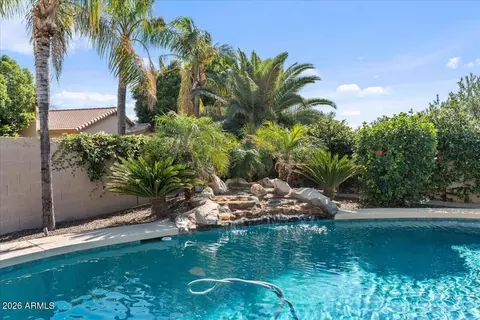 Exterior - 3141 E Desert Flower Ln, Phoenix, AZ 85048 photo 4 of 13