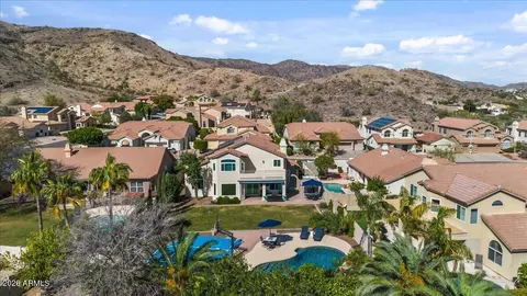 3141 E Desert Flower Ln, Phoenix, AZ 85048