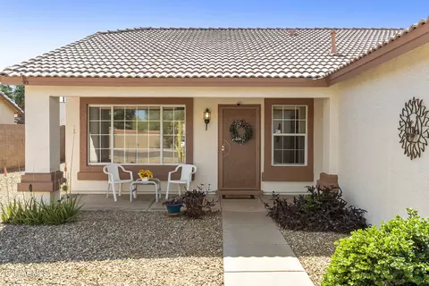 Exterior - 955 W 12th Ave, Apache Junction, AZ 85120 photo 5 of 8