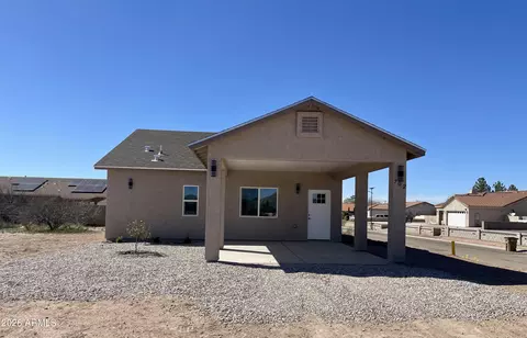 702 N Catherine Ave, Douglas, AZ 85607