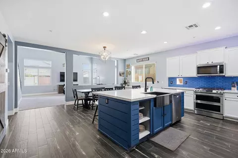 Kitchen - 3412 E Ravenswood Dr, Gilbert, AZ 85298 photo 1 of 3