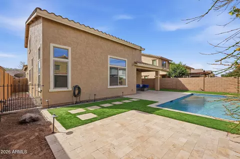 Exterior - 3412 E Ravenswood Dr, Gilbert, AZ 85298 photo 5 of 6