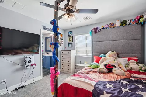 Bedroom - 3412 E Ravenswood Dr, Gilbert, AZ 85298 photo 5 of 7