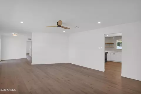 Living - 501 W Seldon Ln, Phoenix, AZ 85021 photo 7 of 8