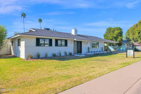 Exterior - 501 W Seldon Ln, Phoenix, AZ 85021 photo 4 of 9
