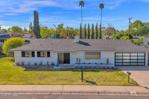Exterior - 501 W Seldon Ln, Phoenix, AZ 85021 photo 2 of 9