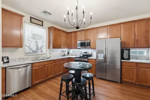 Kitchen - 10222 E Isleta Ave, Mesa, AZ 85209 photo 2 of 3