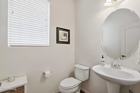 Bath - 10222 E Isleta Ave, Mesa, AZ 85209 photo 1 of 3