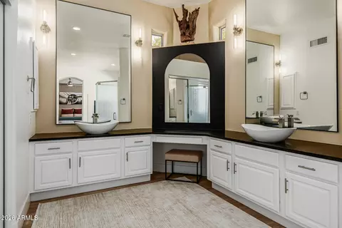 Bath - 1736 E Silverwood Dr, Phoenix, AZ 85048 photo 3 of 7