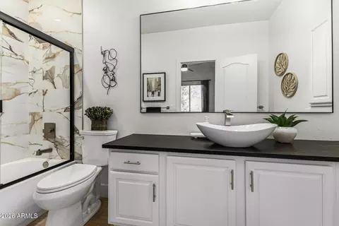 Bath - 1736 E Silverwood Dr, Phoenix, AZ 85048 photo 5 of 7