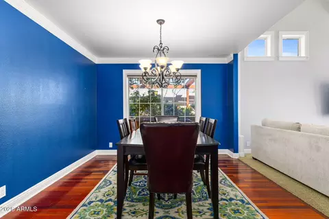 Dining - 4162 E Whitney Ln, Phoenix, AZ 85032 photo 3 of 3