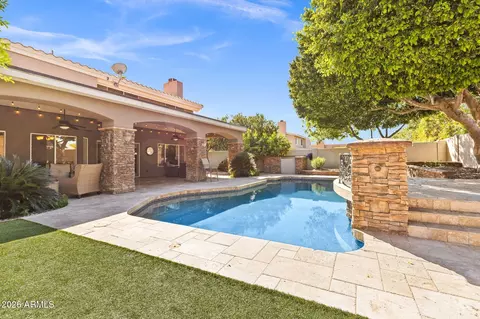 4162 E Whitney Ln, Phoenix, AZ 85032