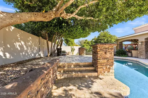 Exterior - 4162 E Whitney Ln, Phoenix, AZ 85032 photo 6 of 11