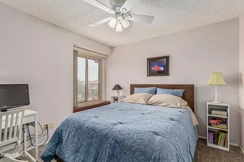 Bedroom - 9426 S 43rd Pl, Phoenix, AZ 85044 photo 6 of 7