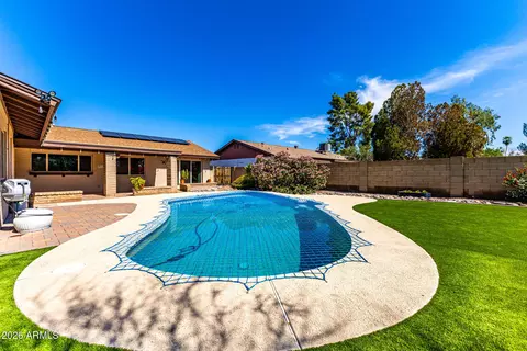 Exterior - 2021 E Pegasus Dr, Tempe, AZ 85283 photo 3 of 5
