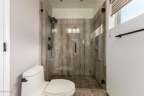 Bath - 2021 E Pegasus Dr, Tempe, AZ 85283 photo 2 of 3
