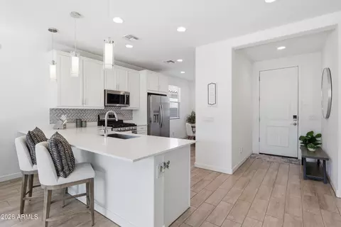 3549 E Dakota Dr, San Tan Valley, AZ 85143