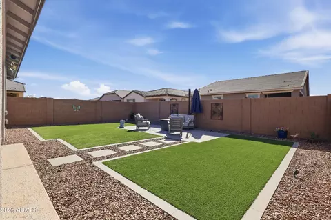 3549 E Dakota Dr, San Tan Valley, AZ 85143