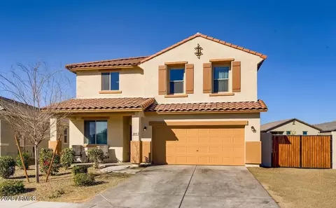 6144 W Freeway Ln, Glendale, AZ 85302