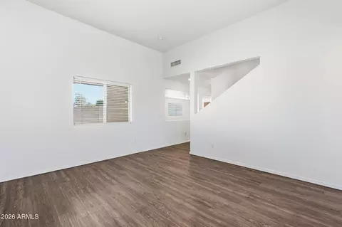 7221 S 37th Dr, Phoenix, AZ 85041 photo 6