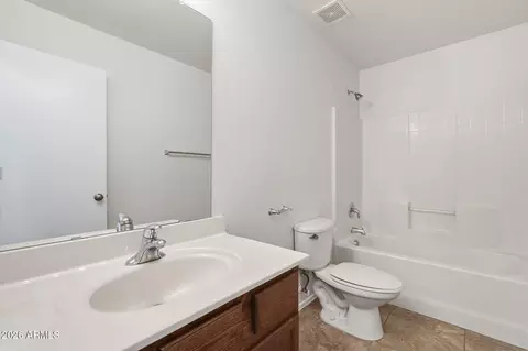 7221 S 37th Dr, Phoenix, AZ 85041 photo 37