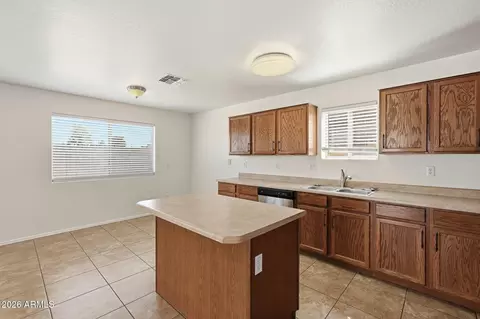 7221 S 37th Dr, Phoenix, AZ 85041 photo 20