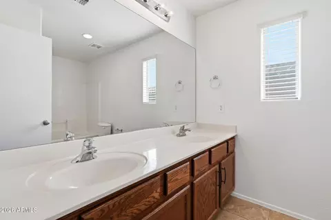 7221 S 37th Dr, Phoenix, AZ 85041 photo 39