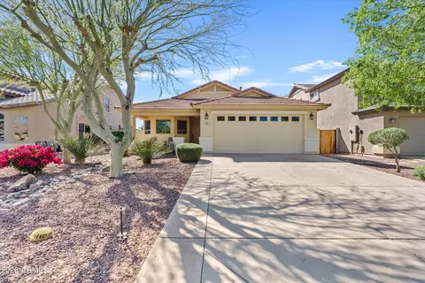 105 W Dexter Way, San Tan Valley, AZ 85143