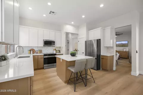 Kitchen - 928 W Juniper Ave, Gilbert, AZ 85233 photo 1 of 6