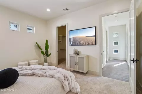 Other - 3225 E Sells Dr, Phoenix, AZ 85018 photo 3 of 11