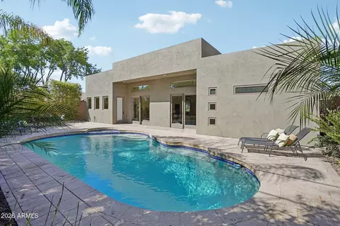 Exterior - 3225 E Sells Dr, Phoenix, AZ 85018 photo 3 of 5