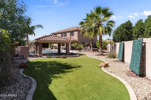 Exterior - 1179 E Regent Dr, Gilbert, AZ 85298 photo 15 of 18