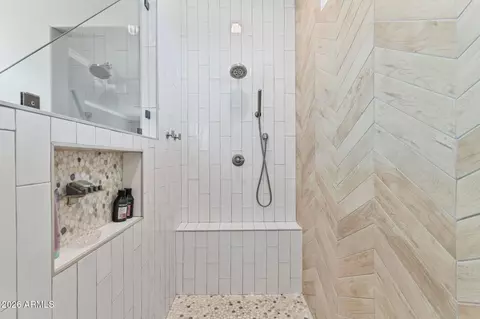 Bath - 1179 E Regent Dr, Gilbert, AZ 85298 photo 2 of 4