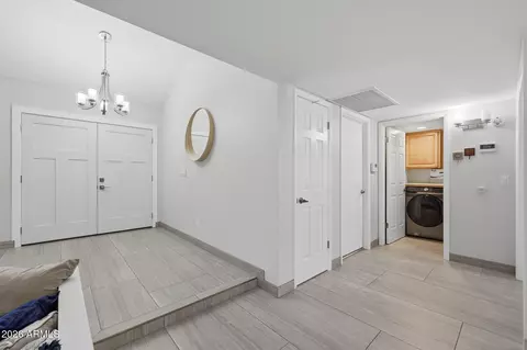 Entry Way - 4350 E Winchcomb Dr, Phoenix, AZ 85032 photo 1 of 1
