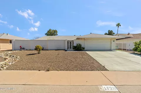 17219 N Lindgren Ave, Sun City, AZ 85373