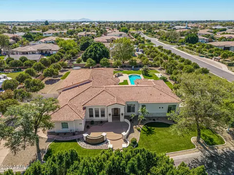 3409 E Ivyglen Cir, Mesa, AZ 85213