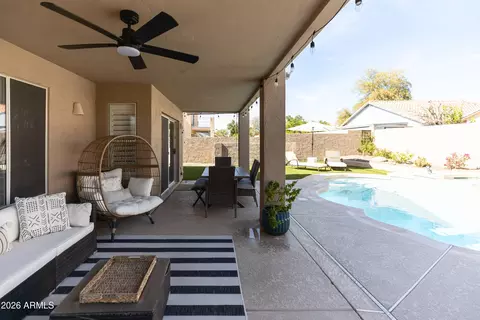 Exterior - 4430 E Cathedral Rock Dr, Phoenix, AZ 85044 photo 3 of 7