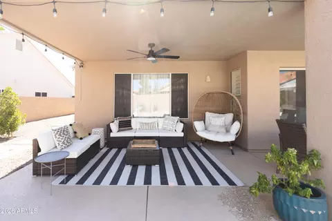 Exterior - 4430 E Cathedral Rock Dr, Phoenix, AZ 85044 photo 2 of 7