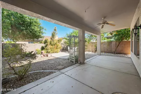 Exterior - 486 E Windsor Dr, Gilbert, AZ 85296 photo 2 of 8